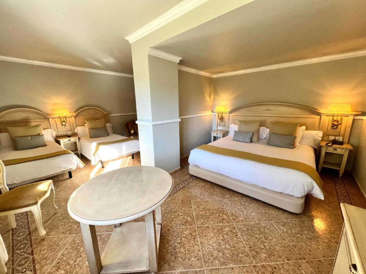 Classic Quadruple Room,1333821539:JPEG
